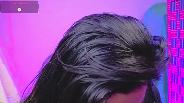 Miranda sexlove  online show from February 2026 06:08:01 AM