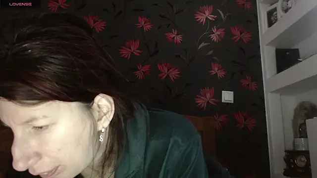 RosieHayes online show from March 2026 12:12:02 PM