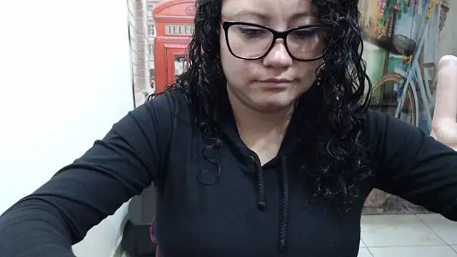 Snapshot of greeneyes_nurse chatting on September 2025 03:19:02 AM greeneyes nurse online show from September 2025 03:19:02 AM