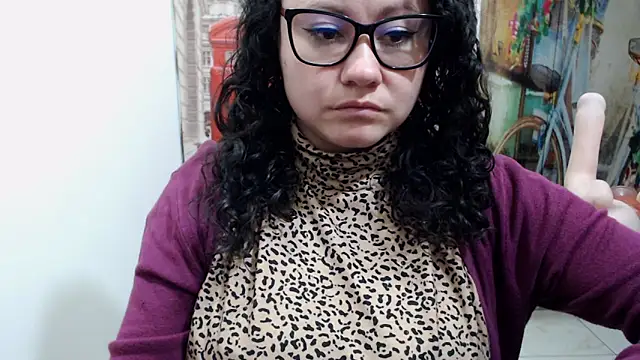 Snapshot of greeneyes_nurse chatting on October 2025 04:07:01 AM greeneyes nurse online show from October 2025 04:07:01 AM