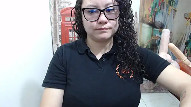 Snapshot of greeneyes_nurse chatting on October 2025 06:40:02 PM greeneyes nurse online show from October 2025 06:40:02 PM