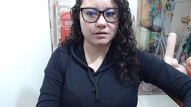 Snapshot of greeneyes_nurse chatting on October 2025 06:56:01 PM greeneyes nurse online show from October 2025 06:56:01 PM