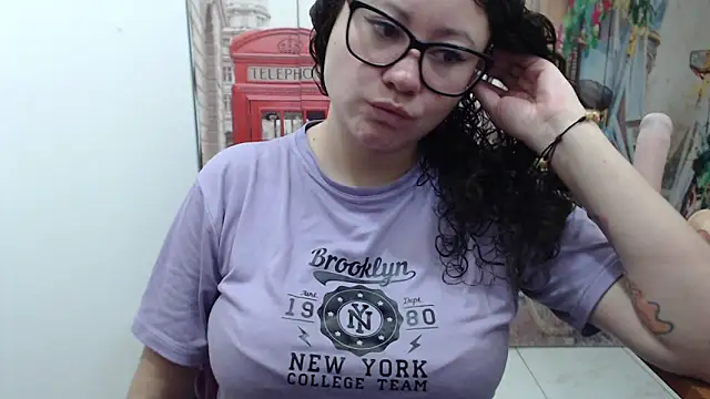 Snapshot of greeneyes_nurse chatting on November 2025 07:46:02 PM greeneyes nurse online show from November 2025 07:46:02 PM