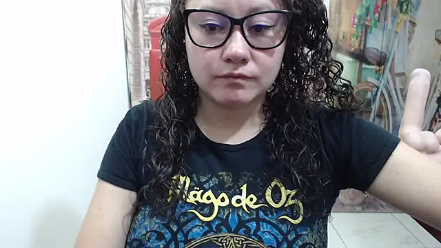 Snapshot of greeneyes_nurse chatting on November 2025 08:09:01 PM greeneyes nurse online show from November 2025 08:09:01 PM