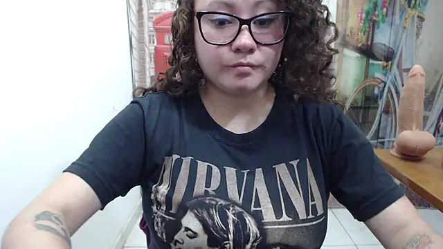 Snapshot of greeneyes_nurse chatting on November 2025 08:19:01 PM greeneyes nurse online show from November 2025 08:19:01 PM