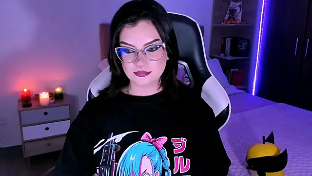 OphelianaRose33 online show from October 2025 11:23:01 PM