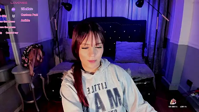 Snapshot of Jolie_price chatting on October 2025 02:50:02 AM Jolie price online show from October 2025 02:50:02 AM