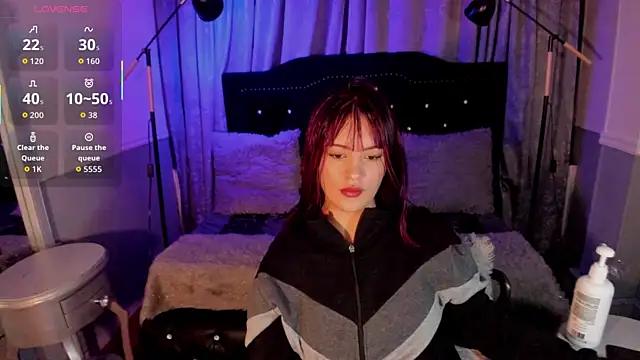 Snapshot of Jolie_price chatting on October 2025 03:17:01 AM Jolie price online show from October 2025 03:17:01 AM