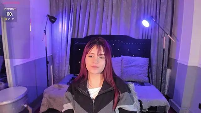 Snapshot of Jolie_price chatting on November 2025 02:22:01 AM Jolie price online show from November 2025 02:22:01 AM