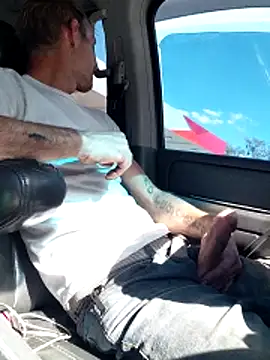 Hungwell1515 online show from February 2026 06:25:01 PM