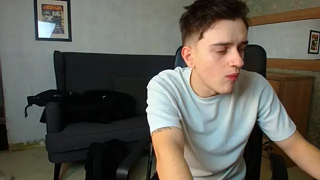 FelixStarkk online show from December 2025 05:24:01 AM