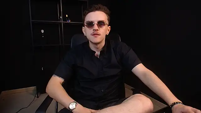 Snapshot of FelixStarkk chatting on July 2026 05:43:02 AM FelixStarkk online show from July 2026 05:43:02 AM