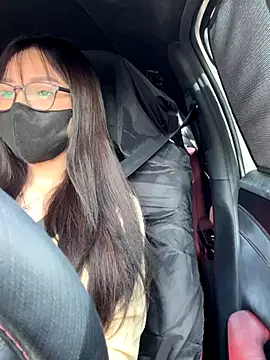 Linh 2004 online show from September 2025 06:04:01 AM