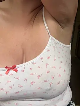 TriumphLove online show from October 2025 07:30:01 AM