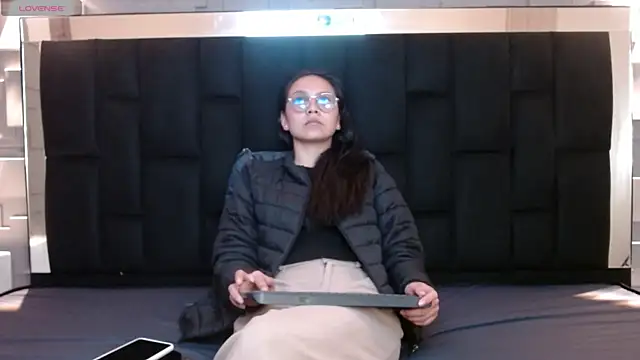 katalina07 1 online show from October 2025 04:05:01 PM