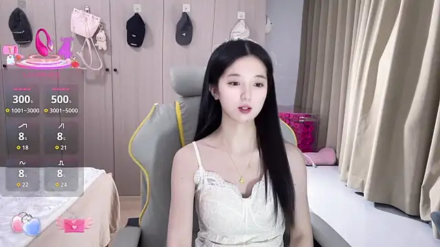 OiOi-666 online show from December 2025 12:46:02 PM