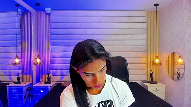 Snapshot of keytinthomson_ chatting on February 2026 07:18:01 PM keytinthomson online show from February 2026 07:18:01 PM