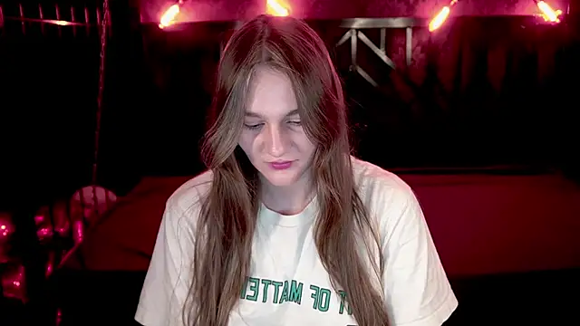 DiamondGoldie online show from March 2026 08:34:01 PM