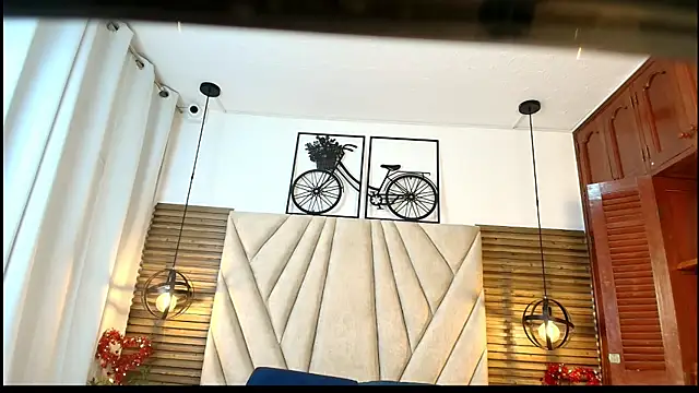 Cinthiabaker online show from October 2025 11:29:01 AM