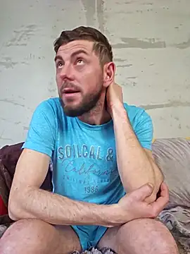 Alex-andru88 online show from February 2026 11:22:01 AM