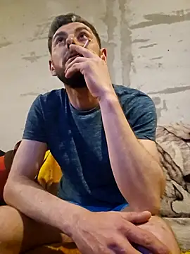 Alex-andru88 online show from March 2026 07:29:01 PM