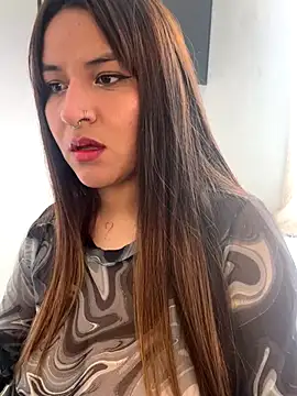 Linda Bellucci online show from October 2025 04:31:02 PM