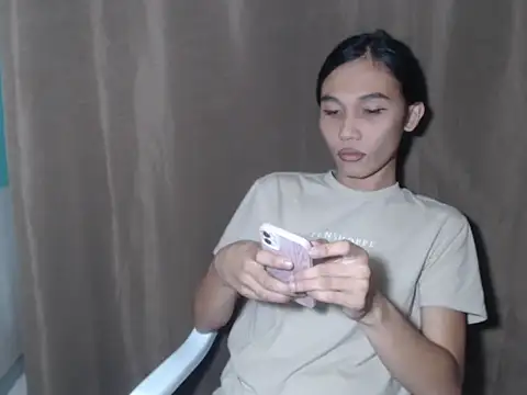 Urfucking khloe1 online show from September 2025 11:39:02 PM