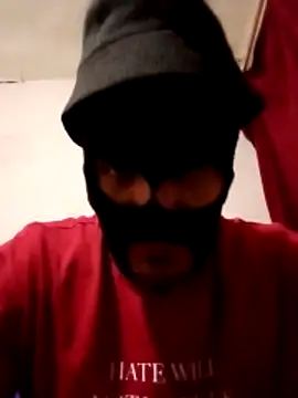 Snapshot of Golonzo1996 chatting on November 2025 02:36:01 AM Golonzo1996 online show from November 2025 02:36:01 AM