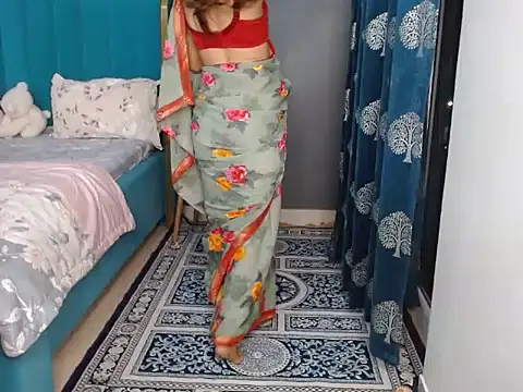 Urlove lily online show from October 2025 03:10:01 PM