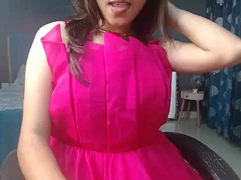 Urlove lily online show from October 2025 03:18:01 PM