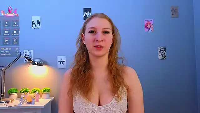 Snapshot of LorettaGladman chatting on November 2025 04:11:02 AM LorettaGladman online show from November 2025 04:11:02 AM