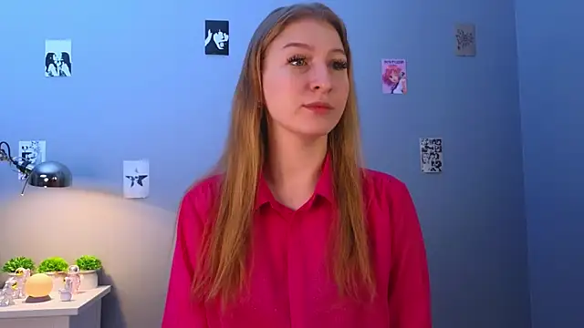 Snapshot of LorettaGladman chatting on November 2025 04:04:01 AM LorettaGladman online show from November 2025 04:04:01 AM