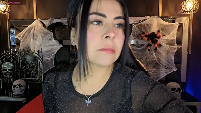 Aniajoness  online show from October 2025 04:04:01 AM