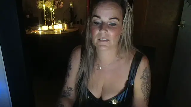 Mrs-Aurora online show from May 2026 10:16:02 PM