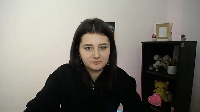 Katrin kiss  online show from September 2025 12:16:01 PM