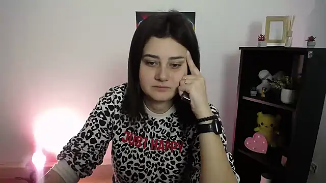 Katrin kiss  online show from September 2025 10:53:02 AM