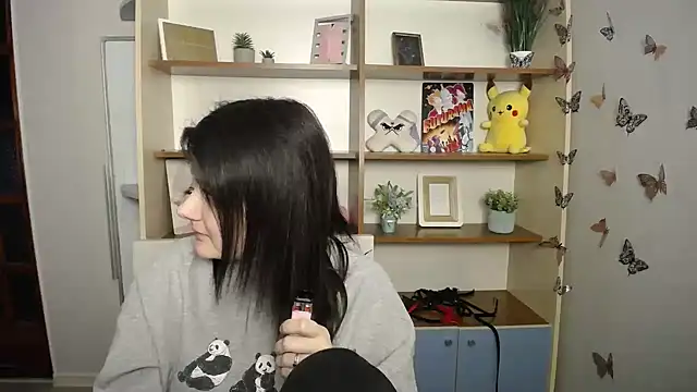 Katrin kiss  online show from April 2026 11:26:01 AM