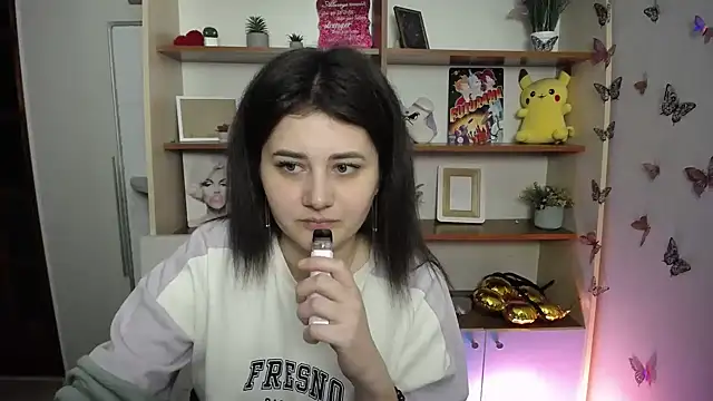 Katrin kiss  online show from May 2026 12:22:02 PM