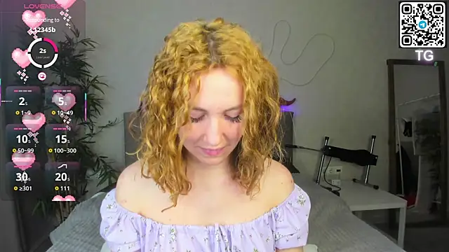 Luna G0ld online show from November 2025 12:11:02 AM