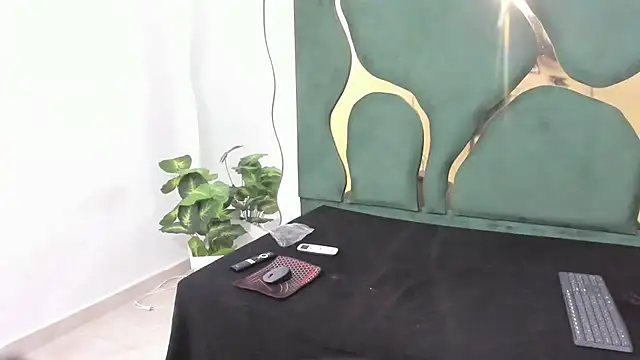 perlaasm online show from September 2025 12:07:01 PM