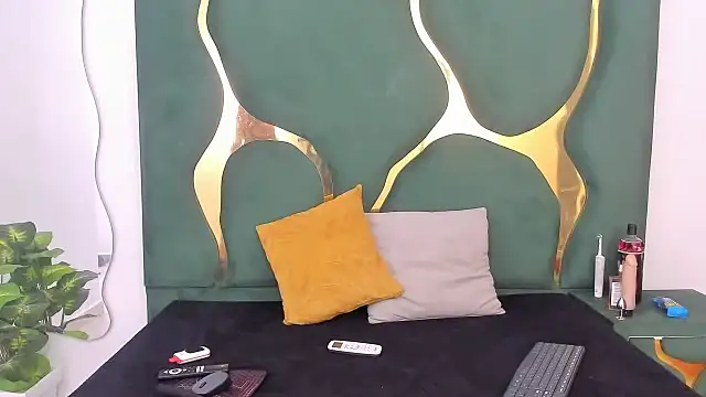 perlaasm online show from October 2025 01:17:02 PM