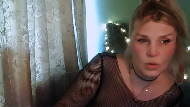 TsPostophere online show from February 2025 10:40:02 AM