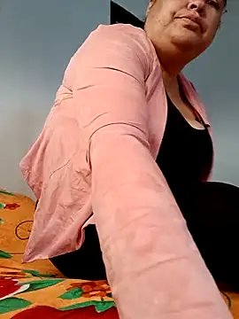 yaneth  online show from September 2025 12:23:02 AM