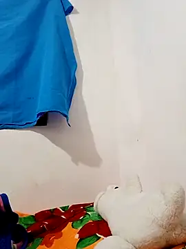 yaneth  online show from September 2025 01:20:02 AM