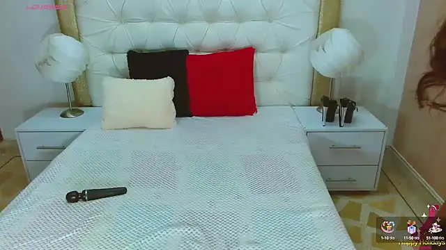 WildScarlet online show from January 2025 10:58:01 AM