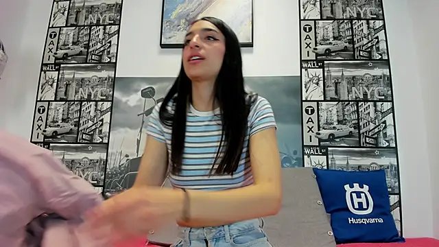 Light Haze online show from November 2025 03:33:01 PM