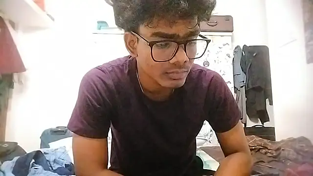 Rahulisagoodguy online show from November 2025 12:39:02 PM