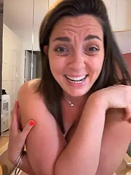 Snapshot of chloedlm5 chatting on July 2026 09:09:02 PM chloedlm5 online show from July 2026 09:09:02 PM