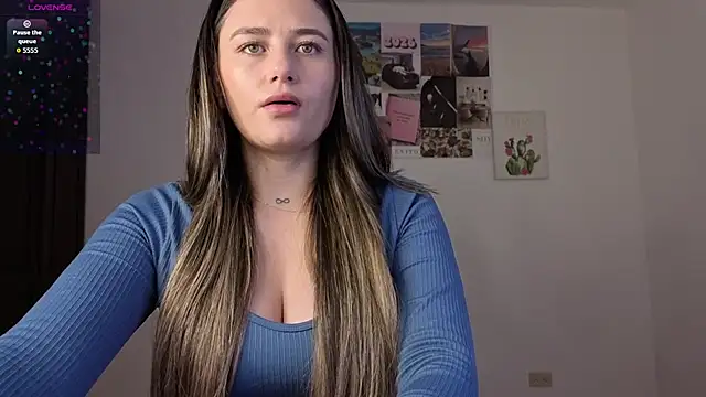 Veronika  Winslow  online show from June 2026 05:20:02 AM