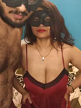 Snapshot of sexy42couple chatting on June 2026 11:49:01 PM sexy42couple online show from June 2026 11:49:01 PM